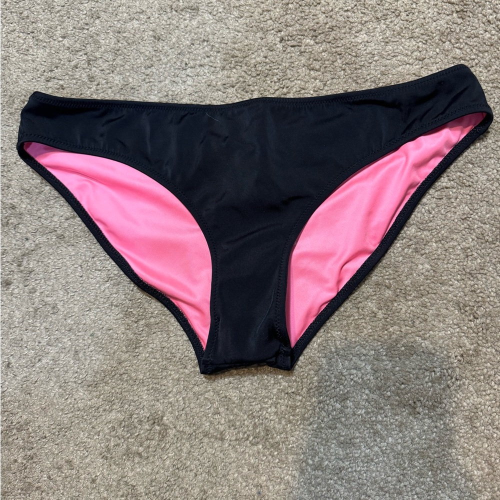 Black bikini bottoms